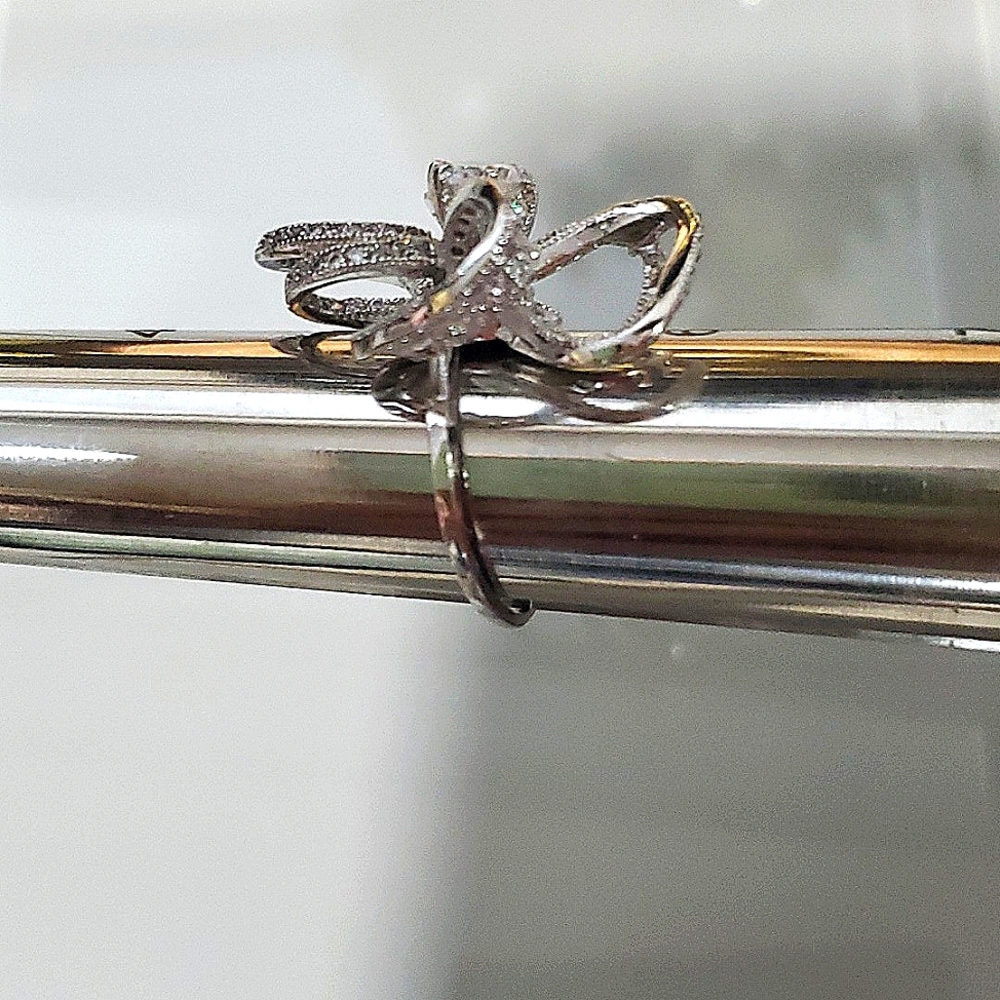 BOW RING | Size 5.25 - Picture 2 of 6